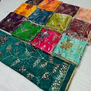 Colorful Floral Patterned Organza Dupatta